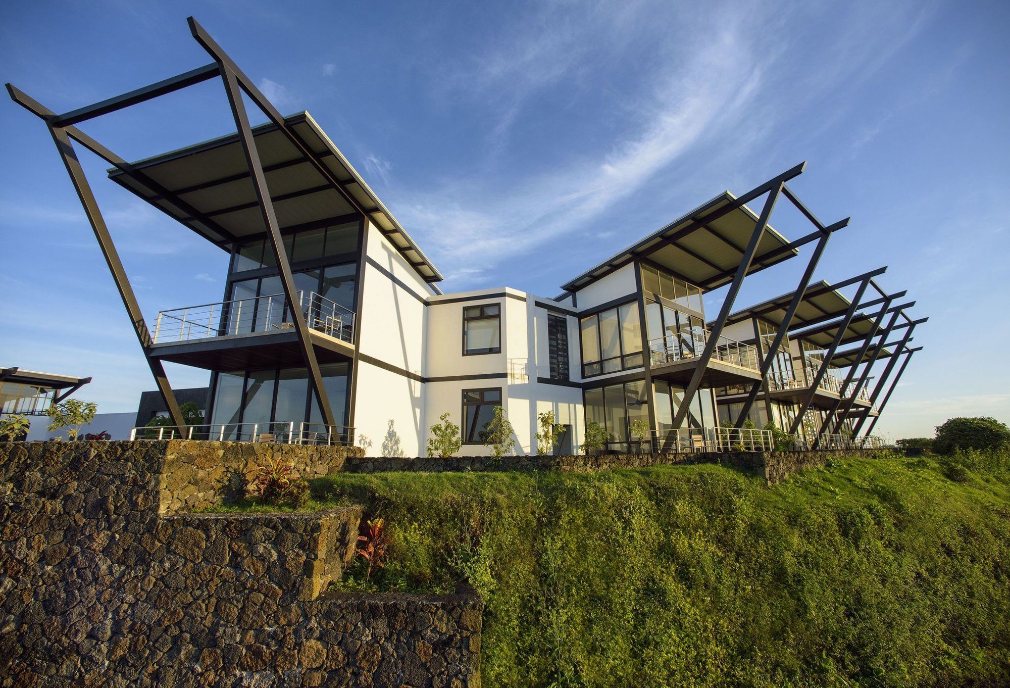 Pikaia Lodge Santa Cruz Island Luaran gambar